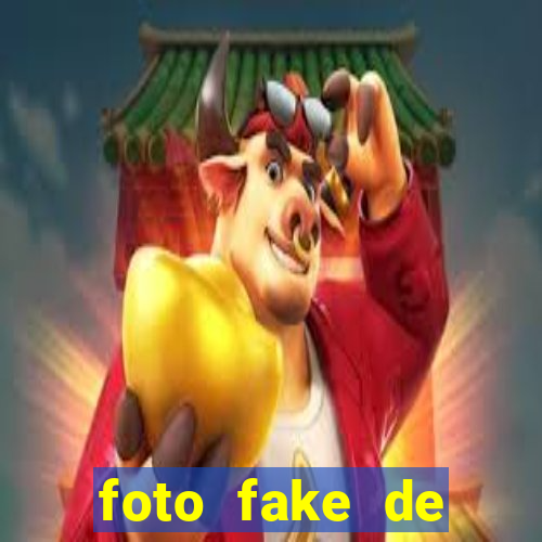 foto fake de mulher no espelho