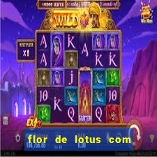 flor de lotus com lua tatuagem